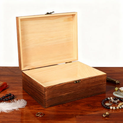 The Exile Archive: A Curator’s Box for a Retired Timeline