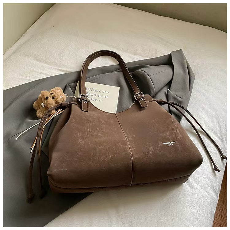 The Final Draft Carryall: A High-Capacity Vessel for Your Next Great Act