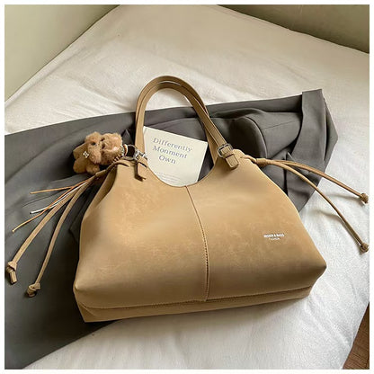 The Final Draft Carryall: A High-Capacity Vessel for Your Next Great Act